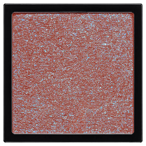 ADDICTION | The Eyeshadow Prism