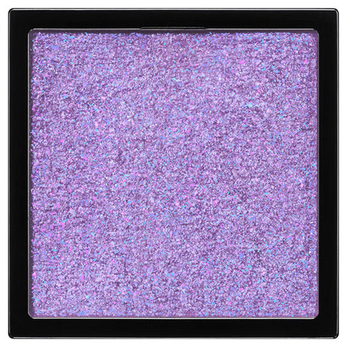 ADDICTION | The Eyeshadow Prism