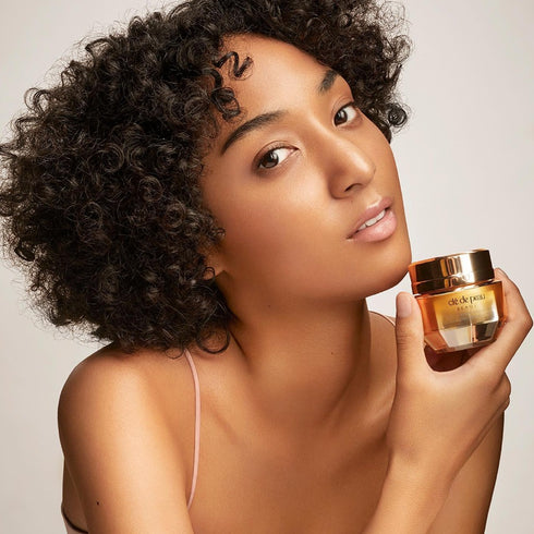 CLE DE PEAU BEAUTE | Volumizing Cream Supreme