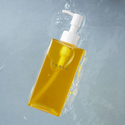 THREE | Balancing Cleansing Oil R