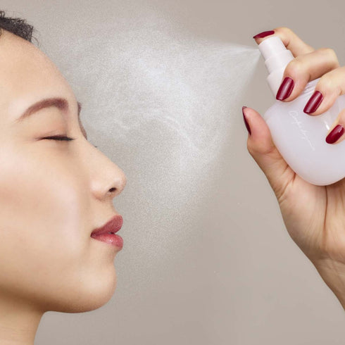 DECORTÉ | Set & Protect / Balancing Moisture Comfort Day Mist