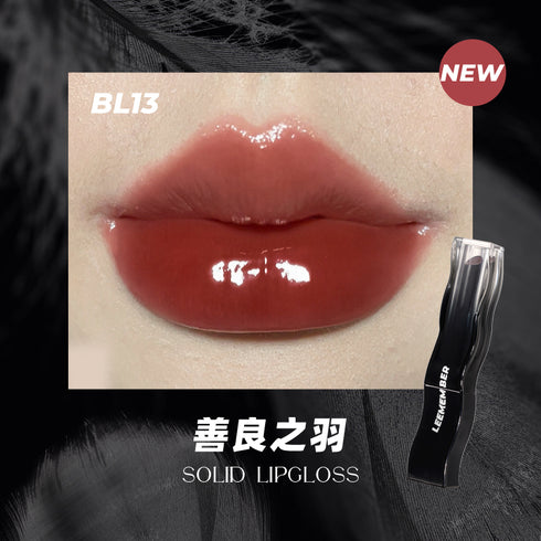 LEEMEMBER | Black Feather Lip Gloss