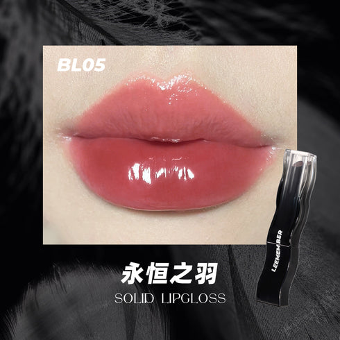 LEEMEMBER | Black Feather Lip Gloss