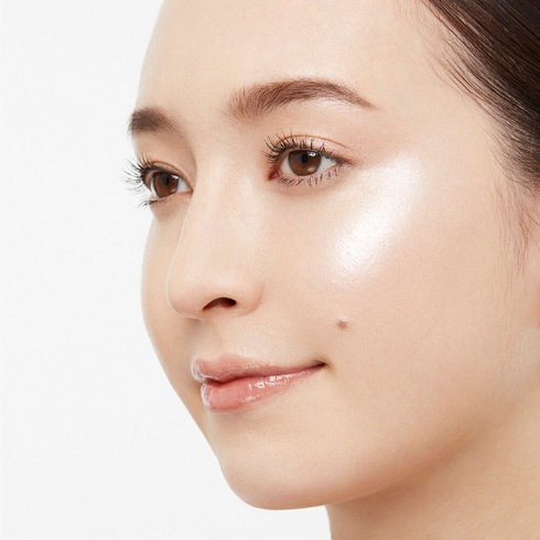 SHISEIDO|Aura Dew Prism Illuminator